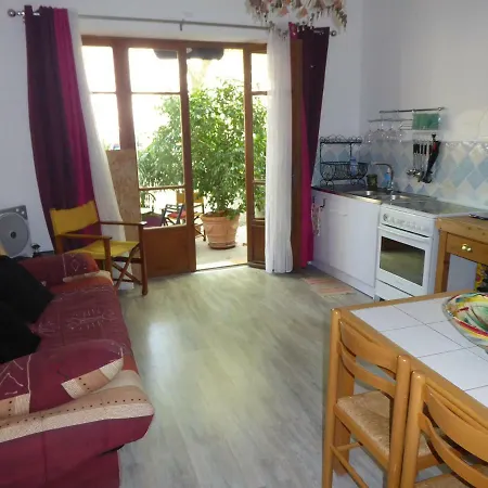 شقة T2 Avec Terrasse